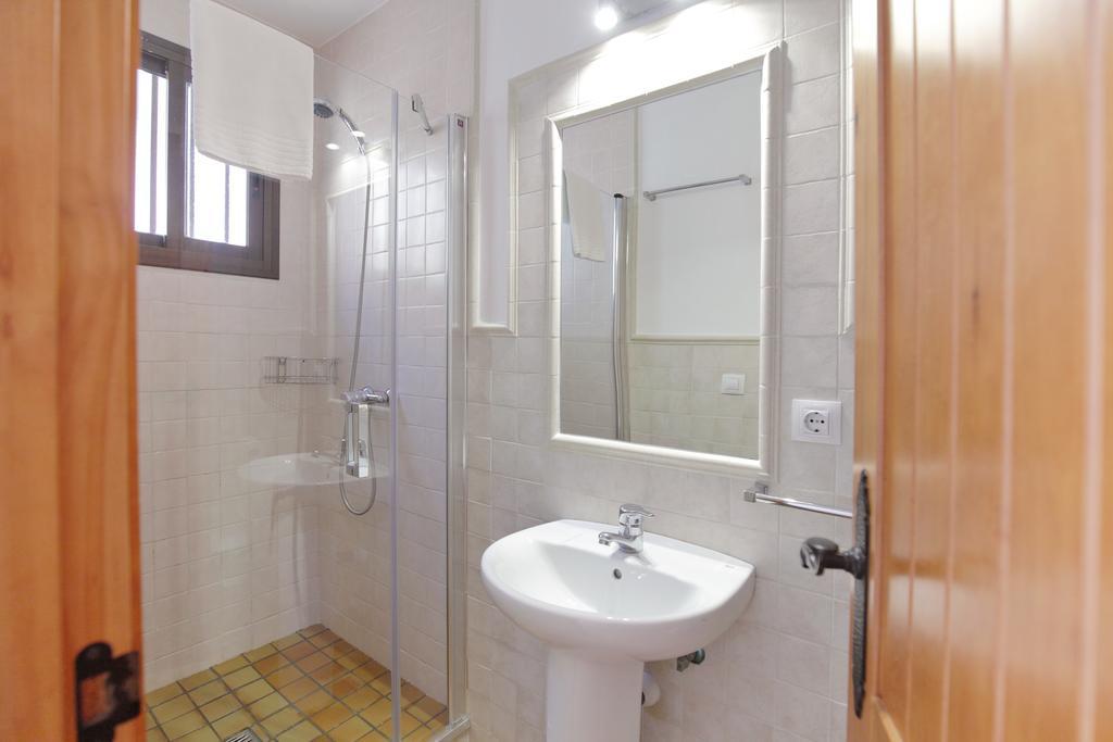 Apartamentos Gravina Таріфа Екстер'єр фото